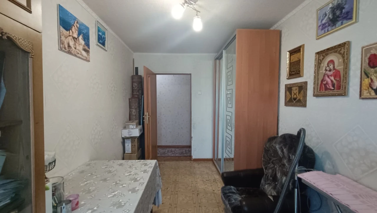 Sale of a 3-bedroom apartment, independent heating, Chuguev