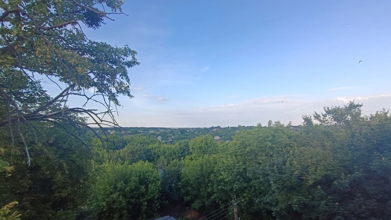 Sale of a 3-bedroom apartment, independent heating, Chuguev