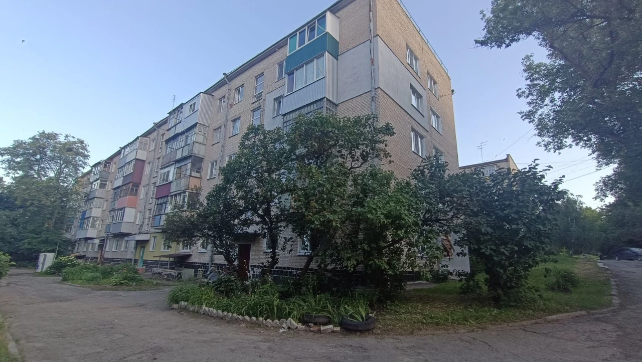 Sale of a 3-bedroom apartment, independent heating, Chuguev