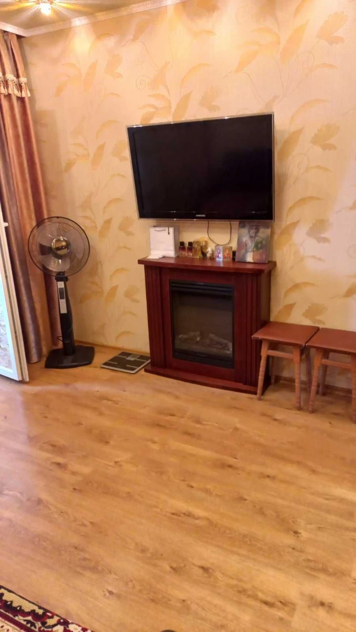 For sale, 3 room apartment in Chuguev