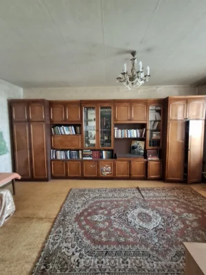 Продається 2-кімнатна квартира, Чугуєв.