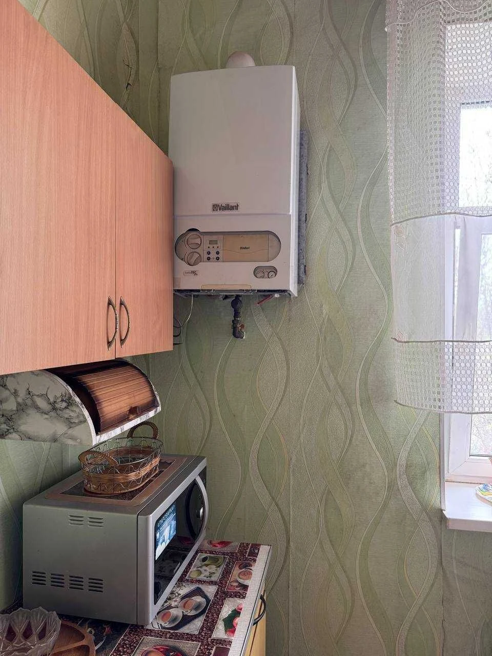 Терміновий продаж квартири поліпшеного планування з автономн