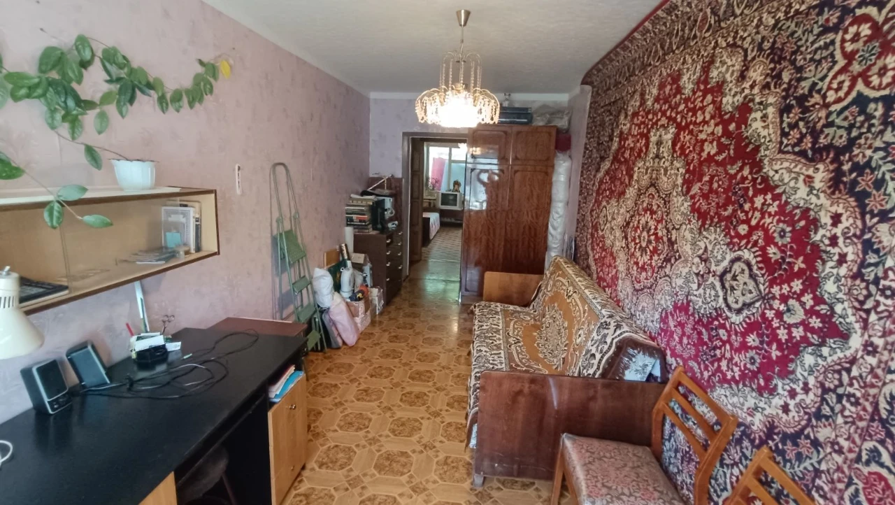 Продам 2 к квартиру і гараж, Чугуїв