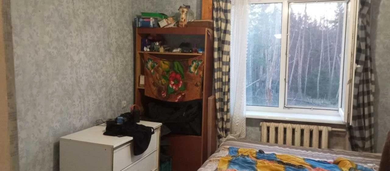 Продається 2-кімнатна квартира в Чугуєві