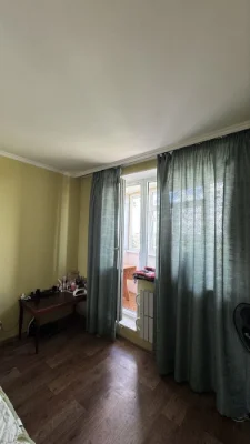 For sale 3-room apartment in Chuguev (near 7th school)