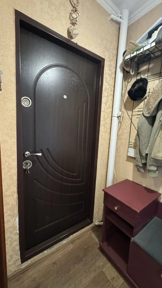 For sale 3-room apartment in Chuguev (near 7th school)