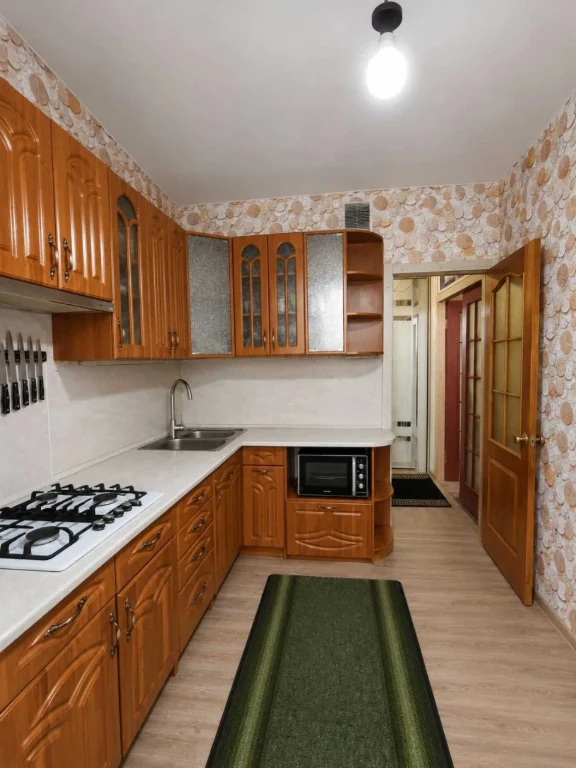 Продам 2 к кв Чугуев центр