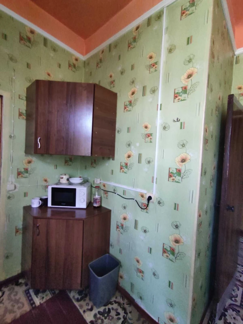 Продам 2 комнаты в центре Чугуева