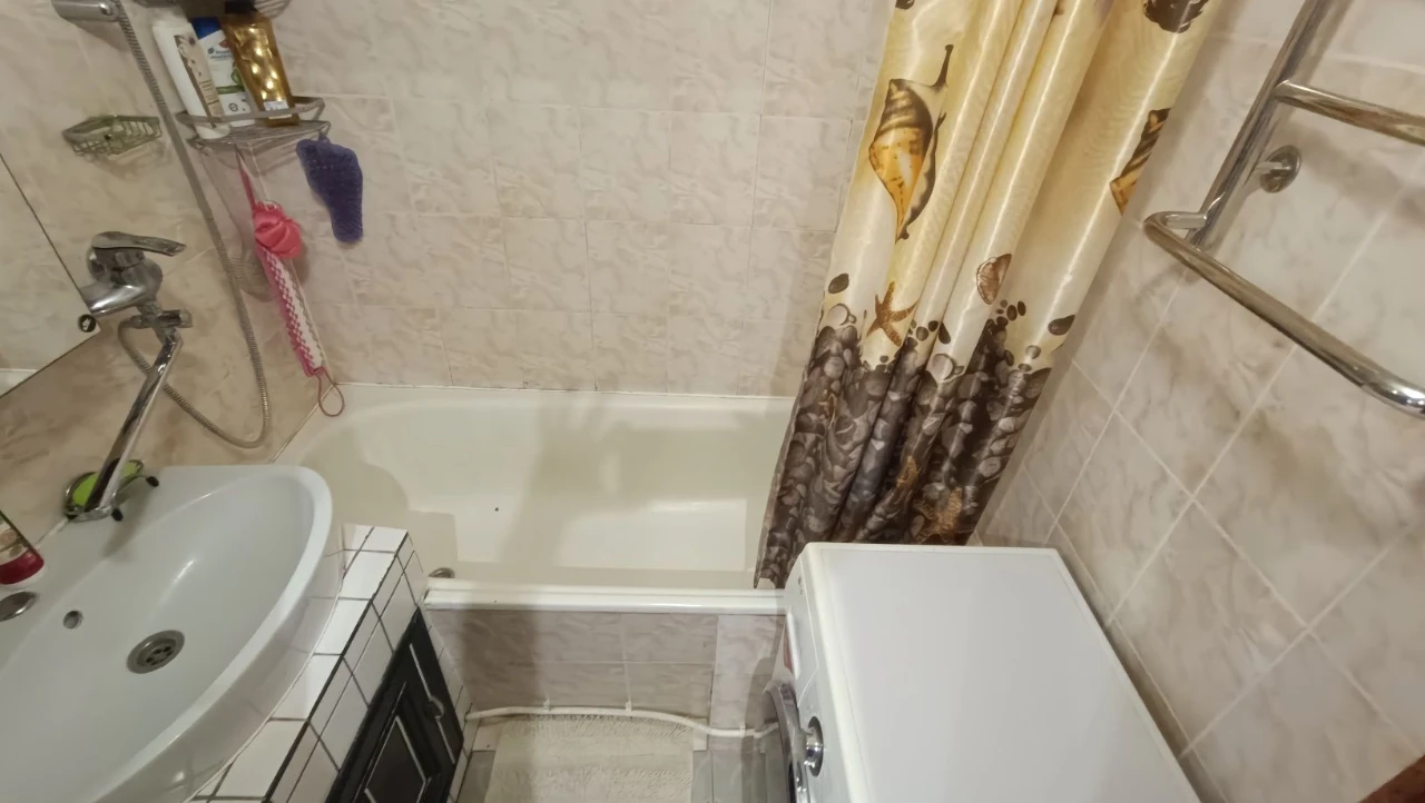 Продаж 3 к квартири, Чугуїв, м-н Авіатор