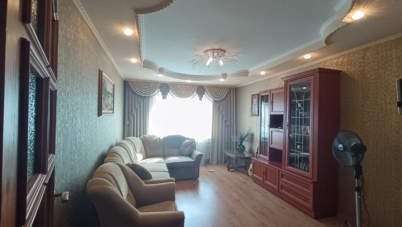 Продаж 3 к квартири, Чугуїв, м-н Авіатор