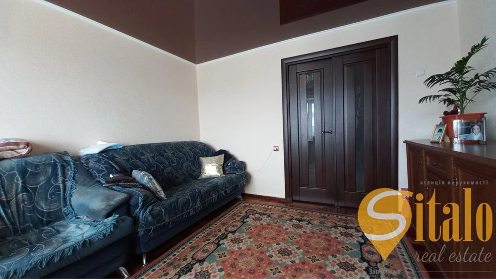2-room apartment for sale, Petro Sahaidachnogo St. (019)