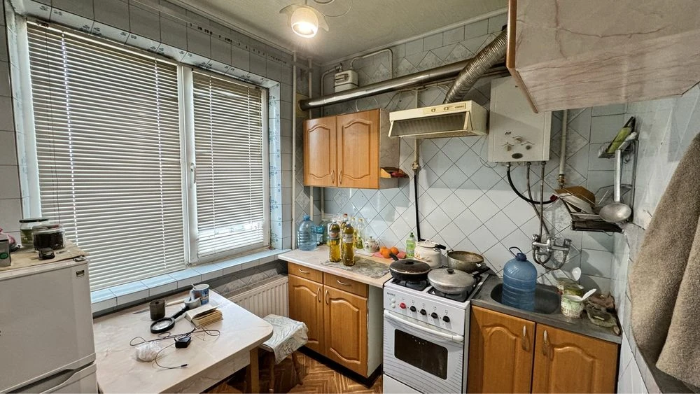 For Sale: 3-room apartment in the city center