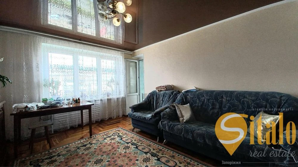2-room apartment for sale, Petro Sahaidachnogo St. (019)