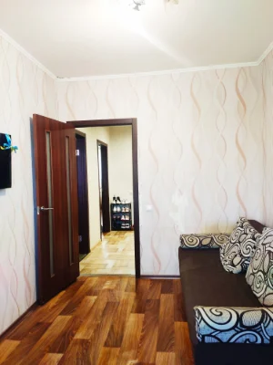 Продам 3 комнатную квартиру в центре Чугуева