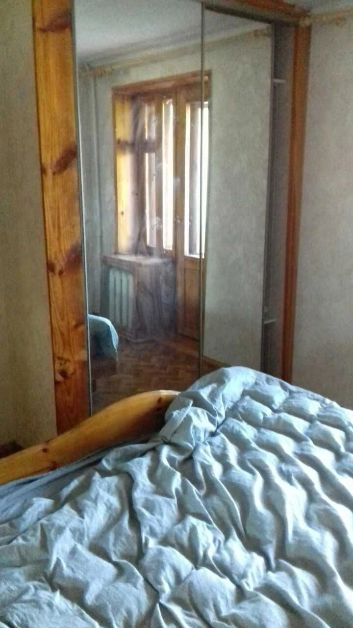 продам 3-х кварт. БЕЗ КОМИССИИ  в тихом центре Чугуева