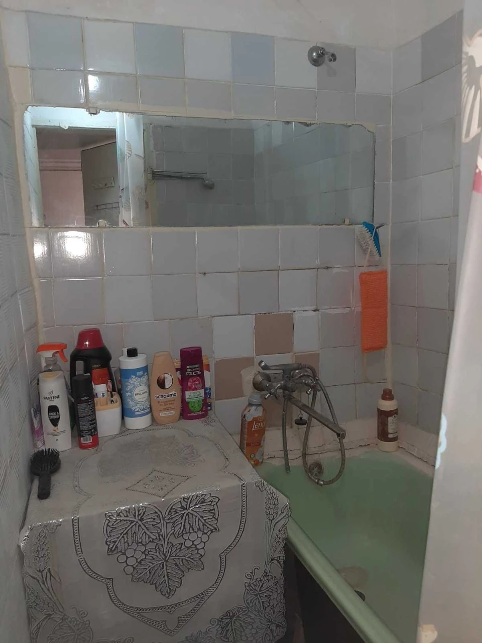 Apartment for sale, 3 rooms in the center of Chuguev