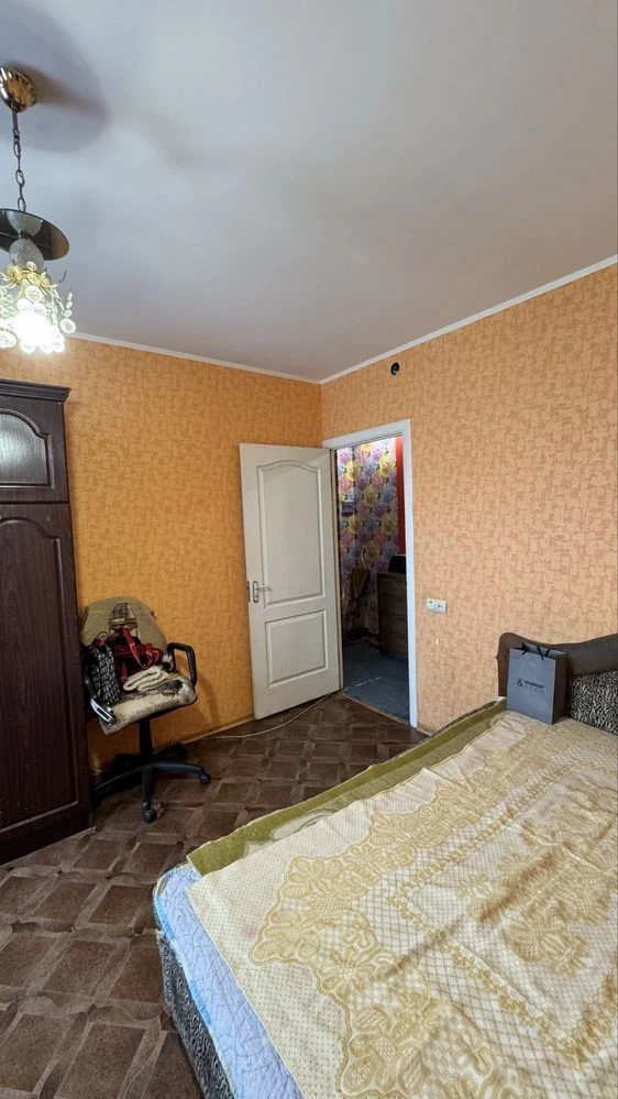 For Sale 3-room apartment in Chuguev (absolute center)