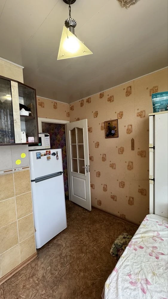 For Sale 3-room apartment in Chuguev (absolute center)