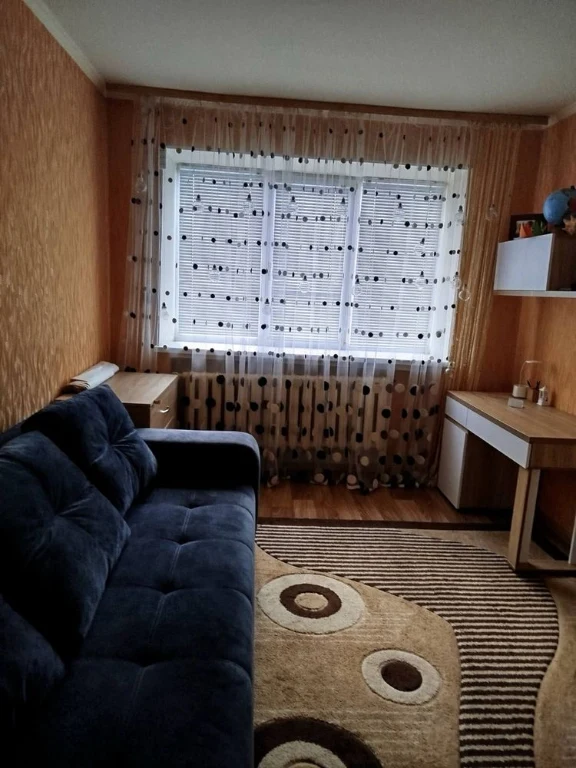 Продається 2-кімнатна квартира в Чугуєві