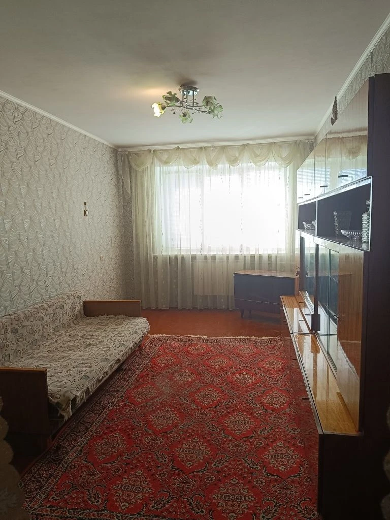 Продажа 3-комнальной квартиры в Чугуеве, в парковой зоне