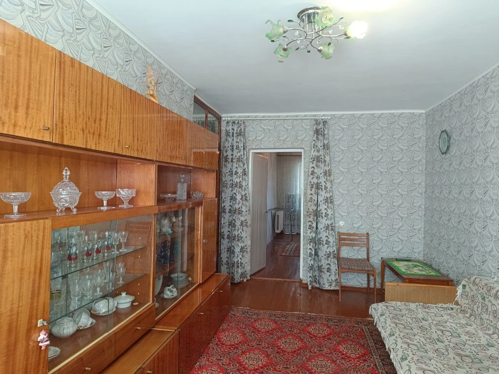 Продажа 3-комнальной квартиры в Чугуеве, в парковой зоне