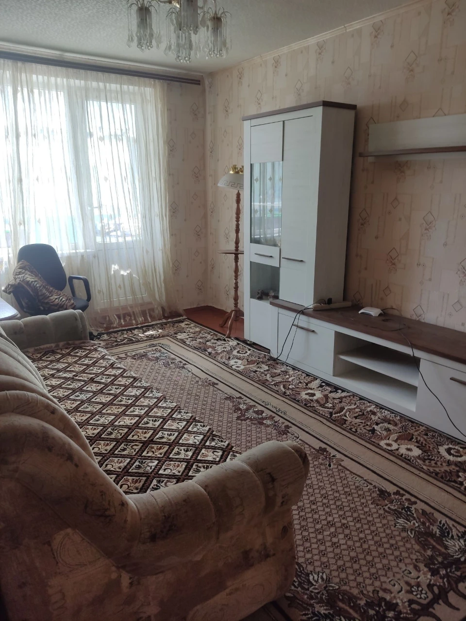 Продам 2-х кімнатну квартиру в центрі Чугуїва