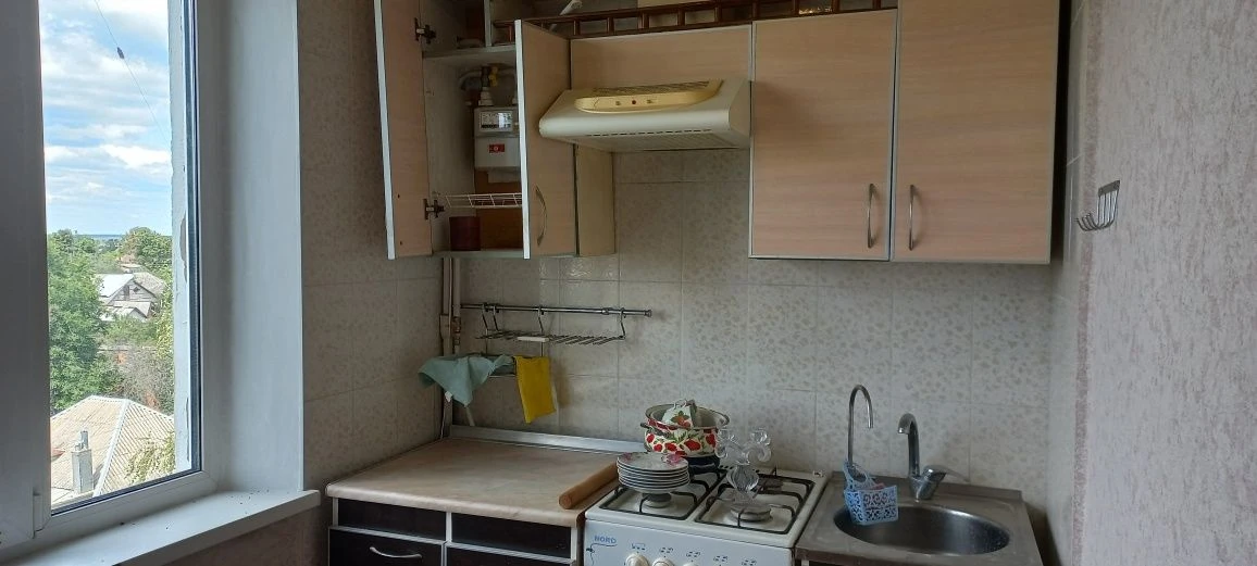 For sale: 1-bedroom apartment in Chuguev, Druжба district.