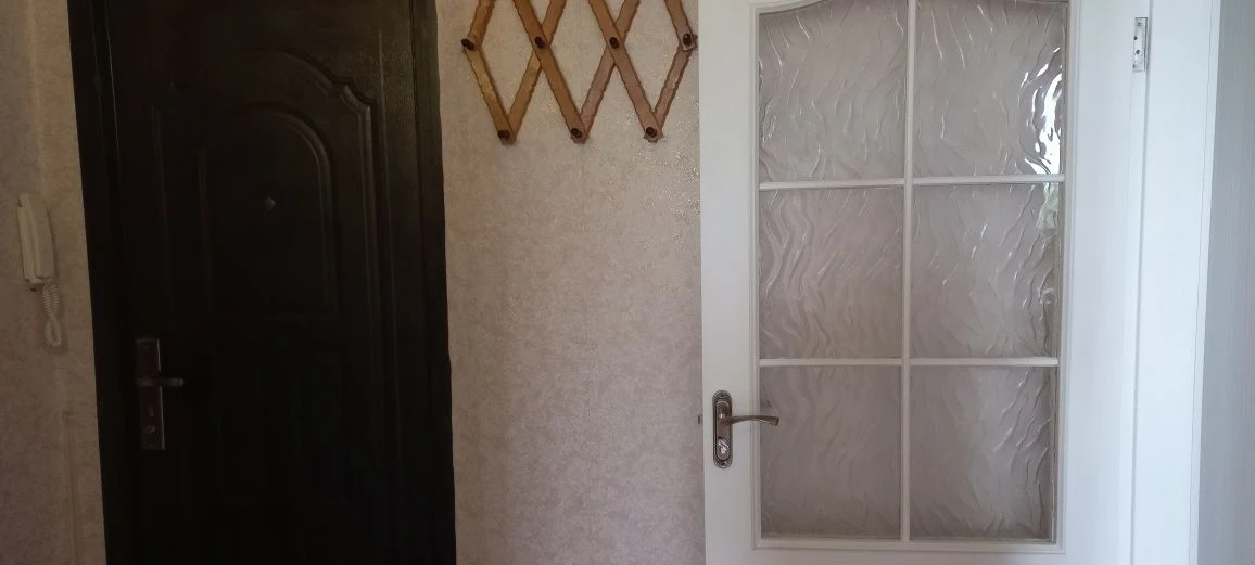 For sale: 1-bedroom apartment in Chuguev, Druжба district.