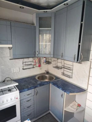 Продам 2 комнатную квартиру.  Ул. 23 августа,81