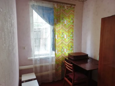 Продається 3-кімнатна квартира в Чугуєві з гаражем