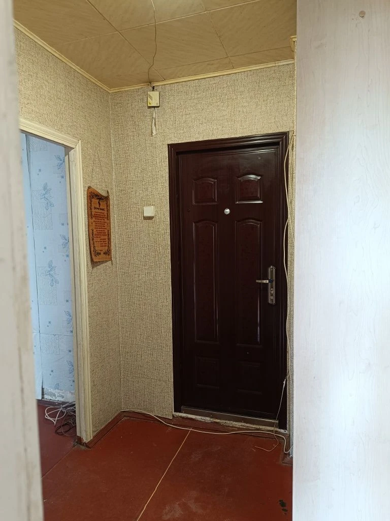 Продається 2-кімнатна квартира в центрі Чугуєва