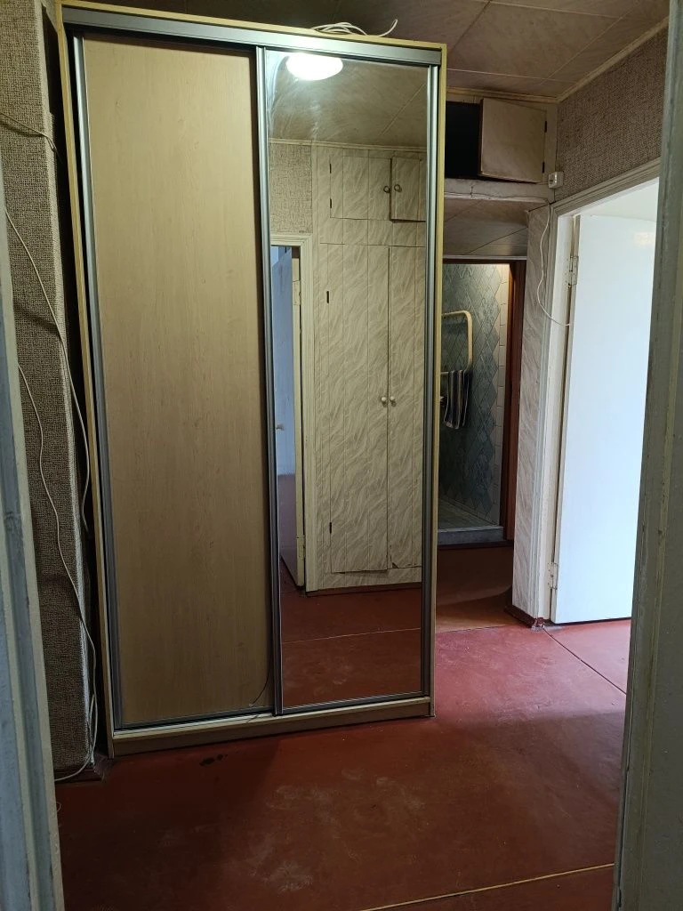 Продається 2-кімнатна квартира в центрі Чугуєва