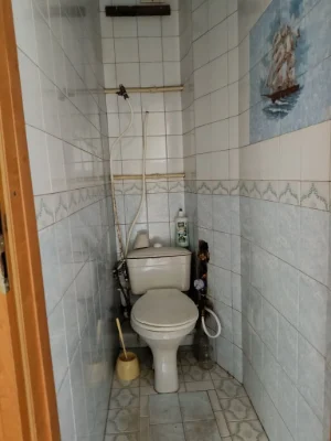 Продається 2-кімнатна квартира в центрі Чугуєва