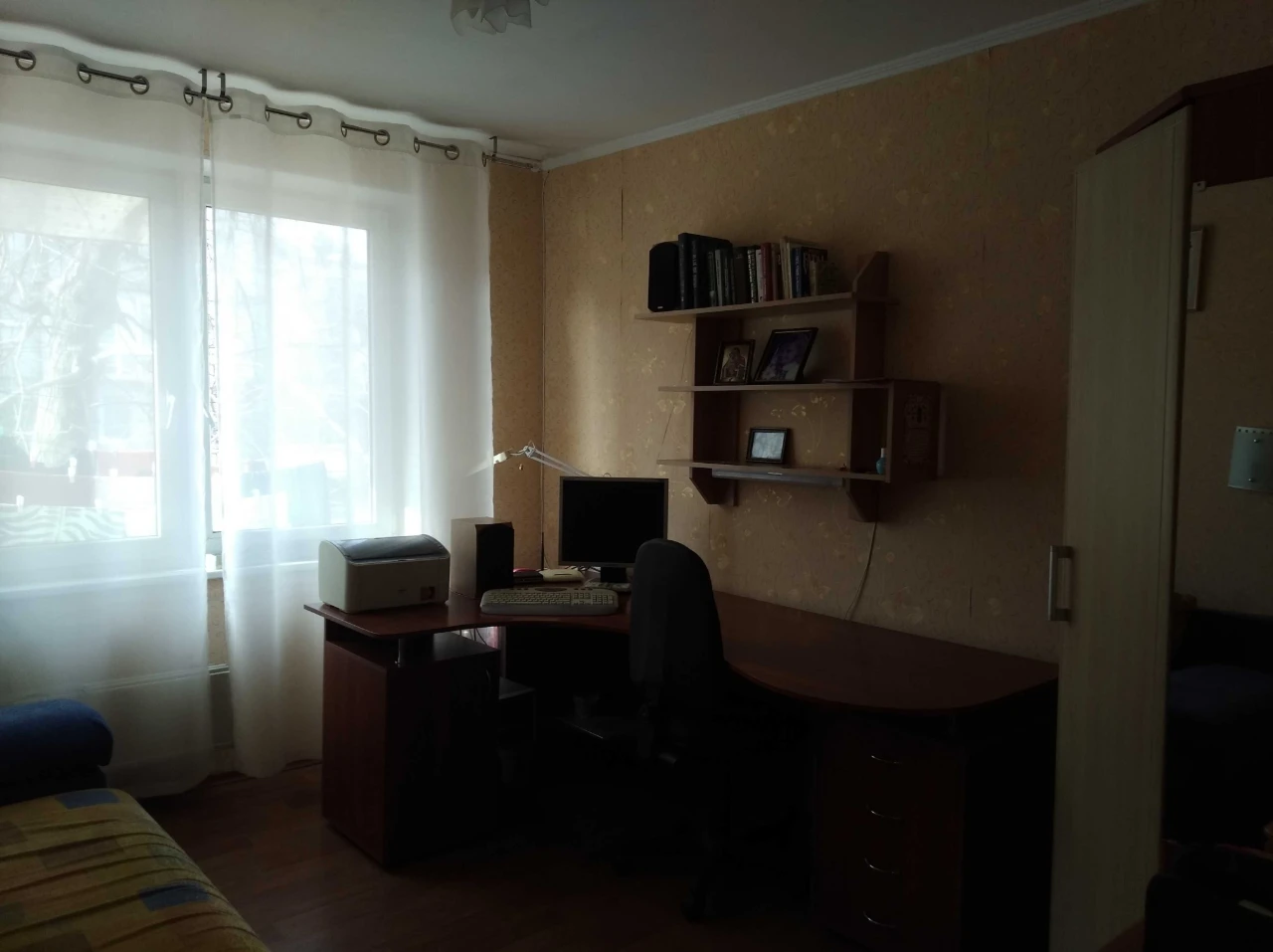 For sale 3-room apartment - house in Chuguev