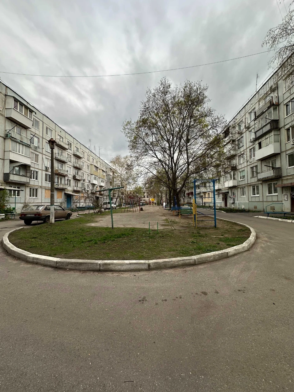 For sale, 1-room apartment. Bachshivka.