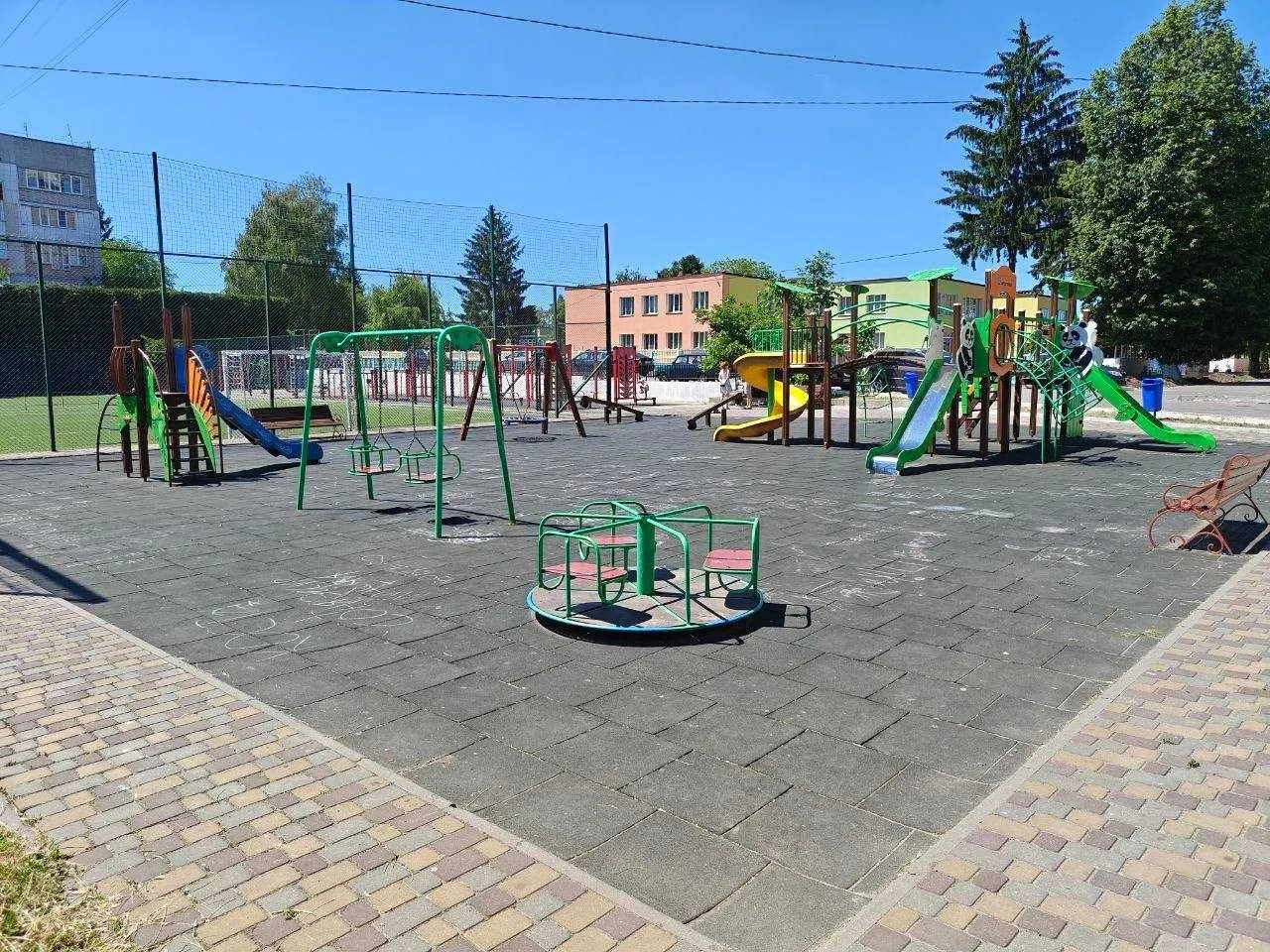Стильная комната 19 м² «Заезжай и живи» в центре Волочиска!