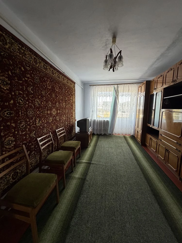 2-room apartment for sale, available immediately