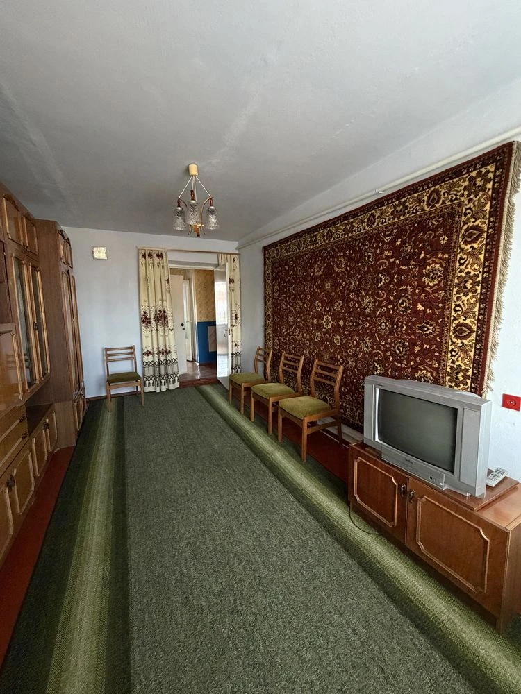 2-room apartment for sale, available immediately