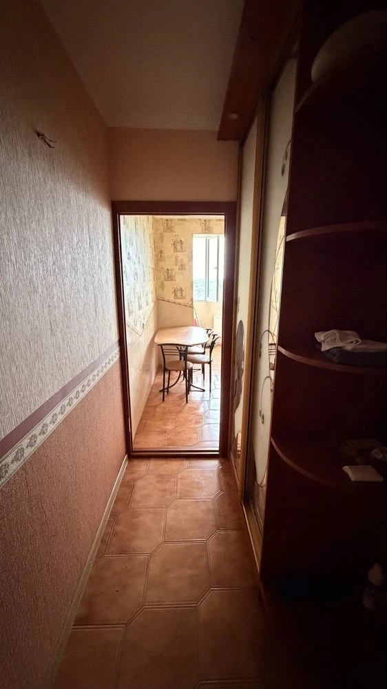 For Sale: Apartment