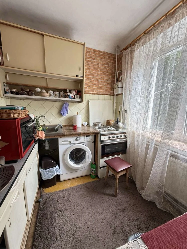 Sale of a spacious apartment