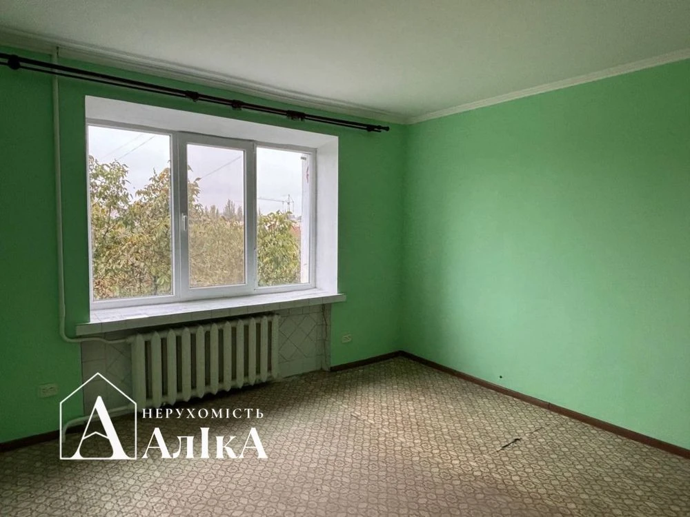 Продам 2-кімнатну квартиру з хорошим плануванням