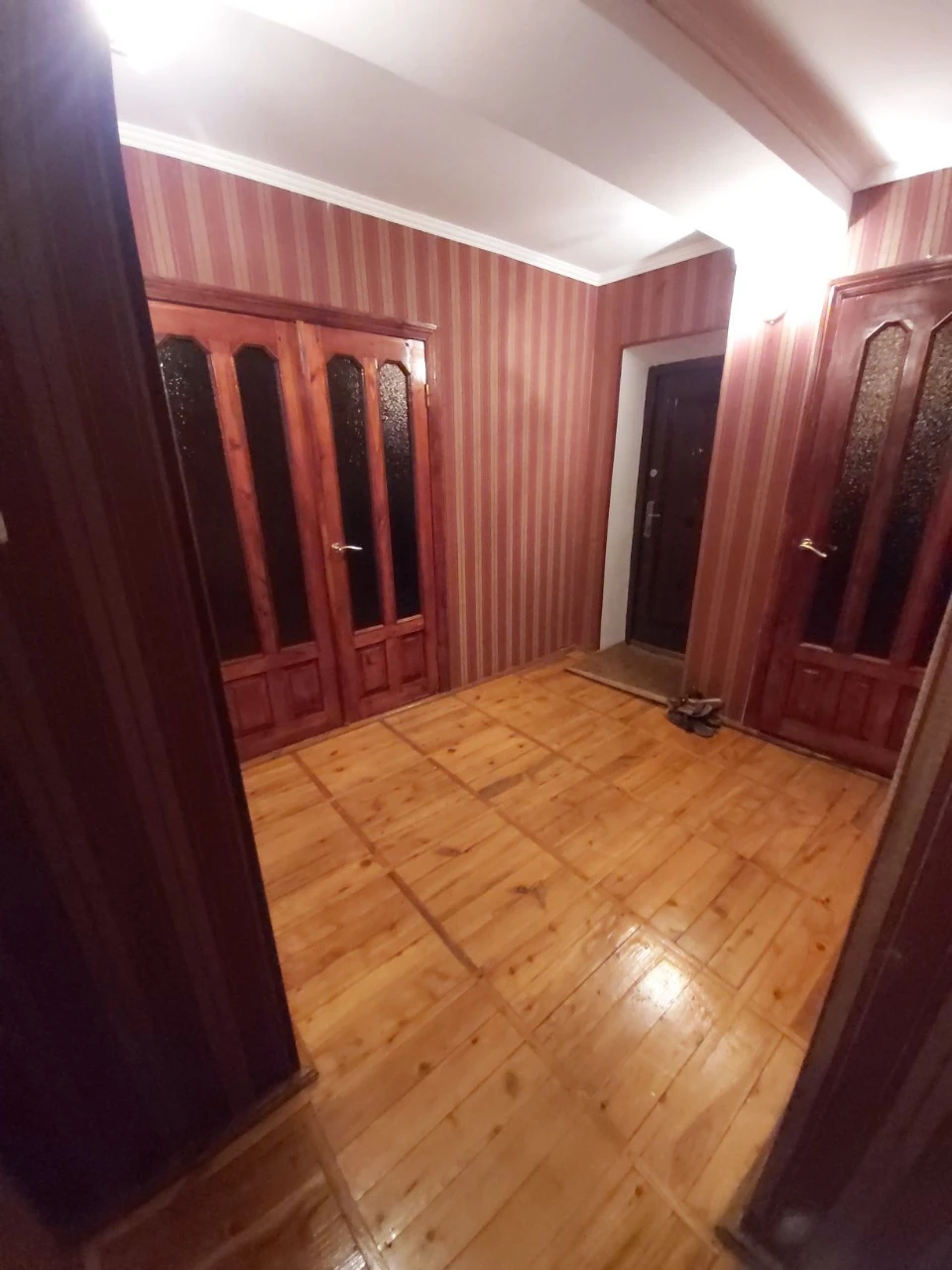 Продам 2к квартиру