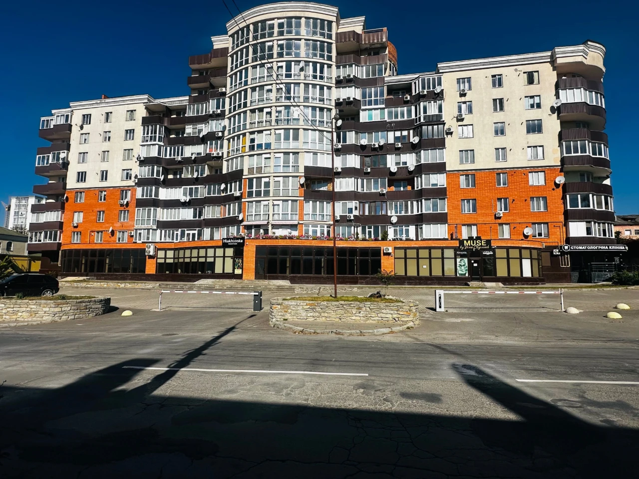 Продается 2-комнатная квартира с видом на Старый город