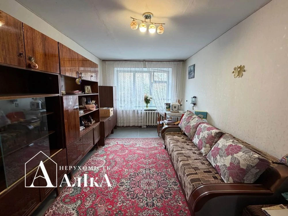 Продається 3-кімнатна квартира