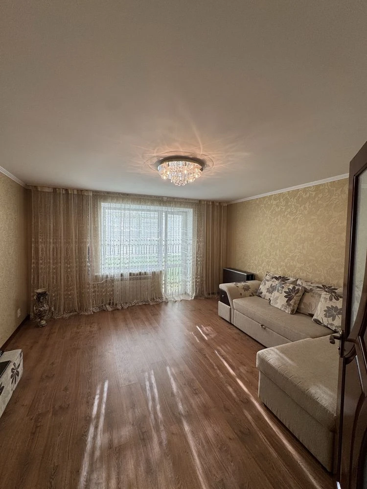Продам 3- кім .квартиру с.Смірнова