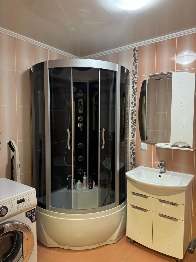 Продам 3- кім .квартиру с.Смірнова