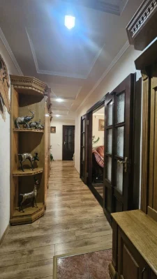 Продам 3-кімнатну квартиру з індивідуальним опаленням