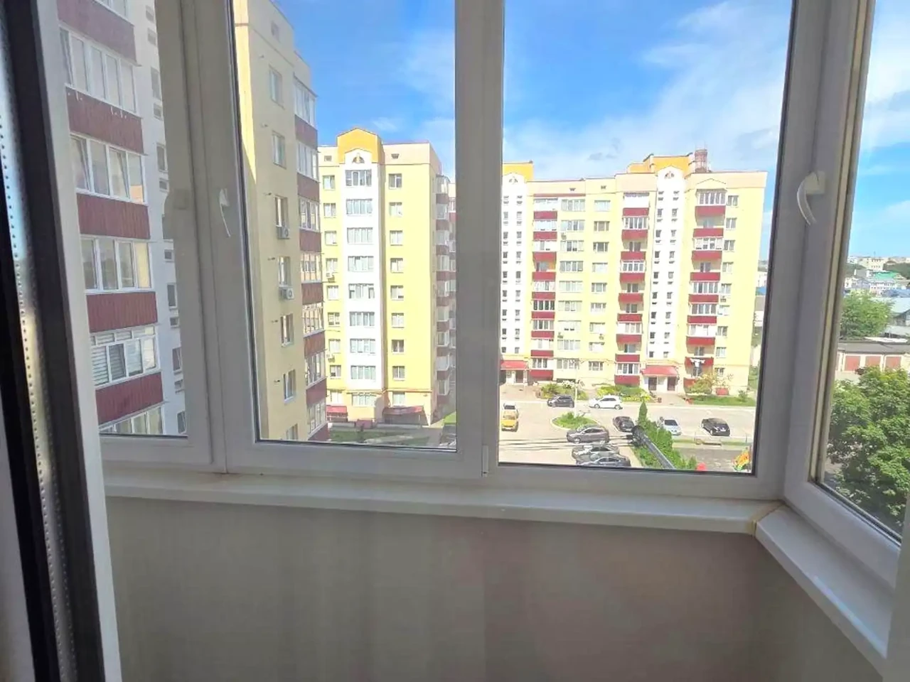 Продаж квартири 2-кімн. 71.2 м² 6/9 пов.