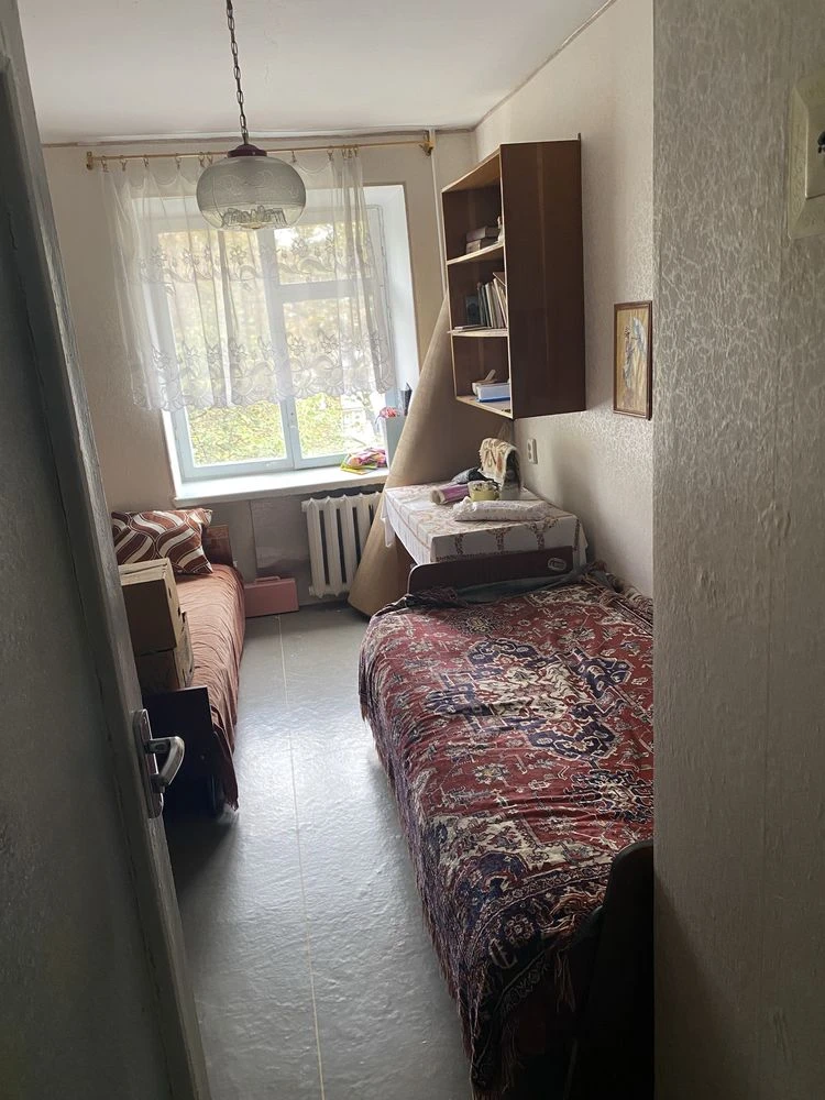 Продається 3-х кімнатна квартира в м. Камʼянець-Подільський