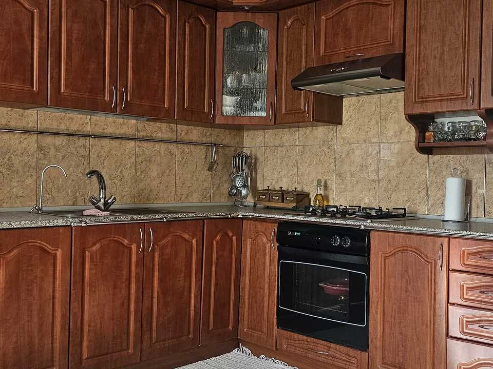 Квартира. Кам'янець-Подільський, Князів Коріатовичів вул.